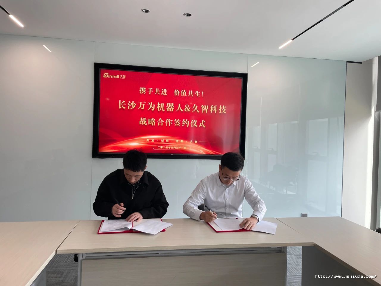 微信图片_20250402132022.jpg